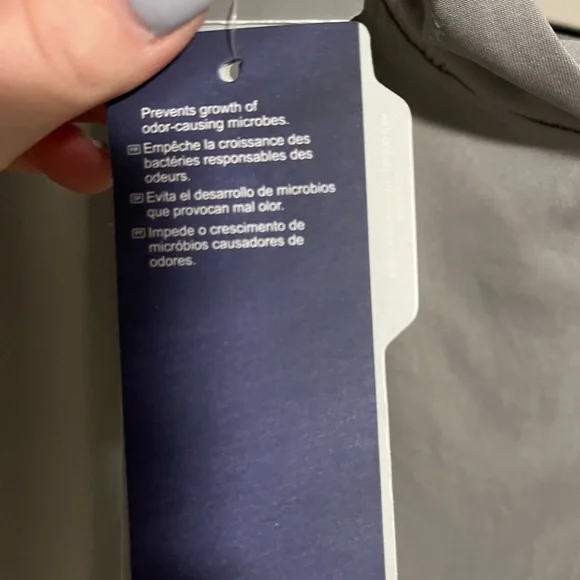 NWT Under Armour Women’s Gray Performance Hooded Shirt-Loose-Tie waistline - Picture 5 of 6